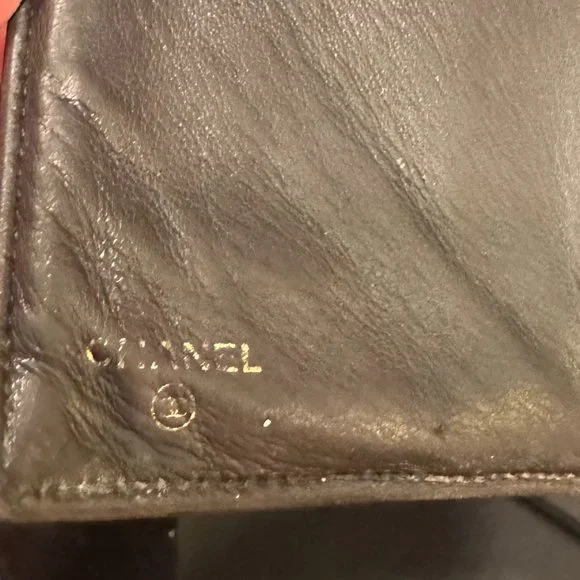 Black CHANEL PATENT LEATHER Wallet Double CC Short - Picture 16 of 16